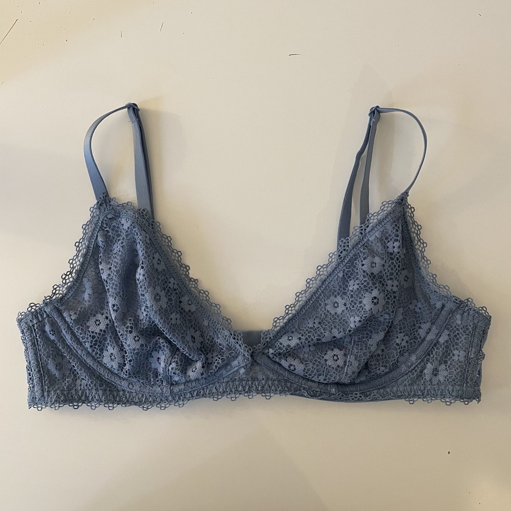 Victorias Secret Sexy Floral Sheer Lace Bra Blue Sz L‎ Unlined Plunged Underwire